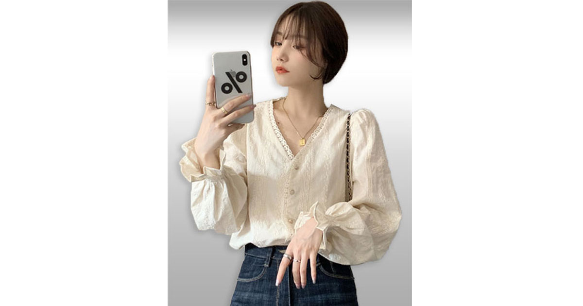 เสื้อแฟชั่นลายฉลุสวยหวานสวยหวาน รหัส 2389
