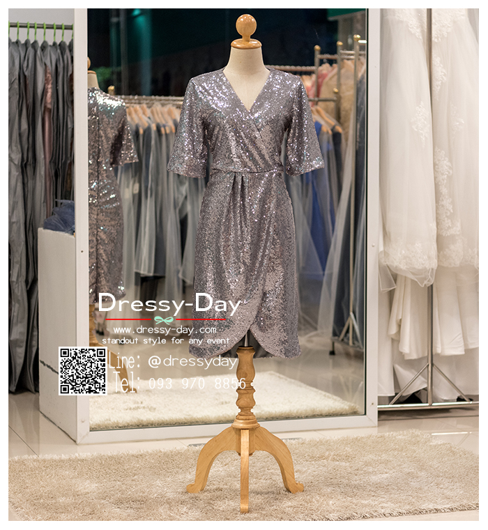 รหัส ชุดราตรี :PAS001 ชุดราตรีสั้น มีแขน ผ้าปักเลื่อมทั้งชุด คอวี สีเทา สวยเซ็กซี่ สง่า ใส่เป็นชุดไปงานแต่งงาน งานกาล่าดินเนอร์ งานเลี้ยง งานพรอม งานรับกระบี่