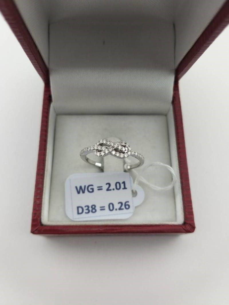 สั่งผลิตเพชรเบลเยี่ยมคัท แหวนแต่งงาน แหวนหมั้น ใส่เที่ยว ออกงาน แหวนทองขาว 18K เพชรแท้ 0.26 กะรัต 2.01 กรัม น้ำ 99 ราคาถูกมาก มีใบรับประกันค่ะ