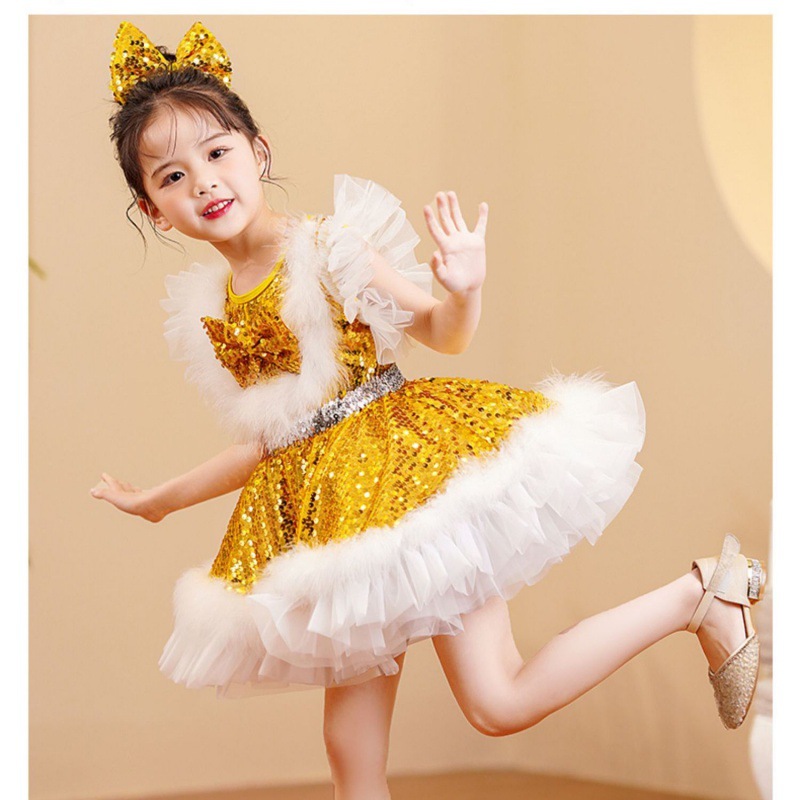 ชุดเต้น ชุดหรีด ชุดเชียร์ บาตอง เดรสระบายฟรุ้งฟริ้ง