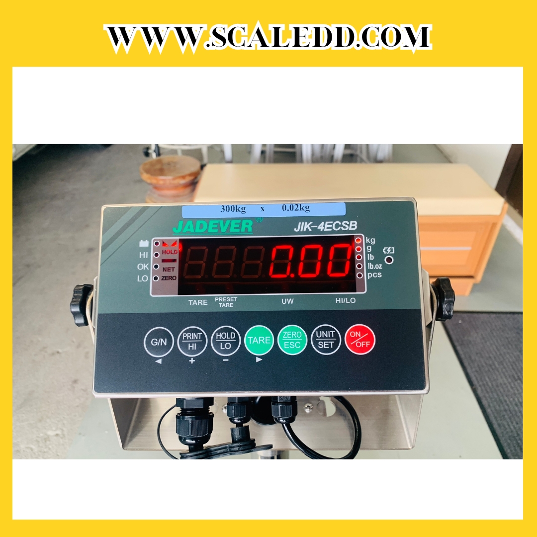 เครื่องชั้งน้ำหนักดิจิตอลกันน้ำตั้งพื้น พิกัดน้ำหนัก 500kg. ค่าความละเอียด50g. ขนาดแท่นชั่ง 60x80 cm. ยี่ห้อ JADEVER รุ่นJIK-4ECSB