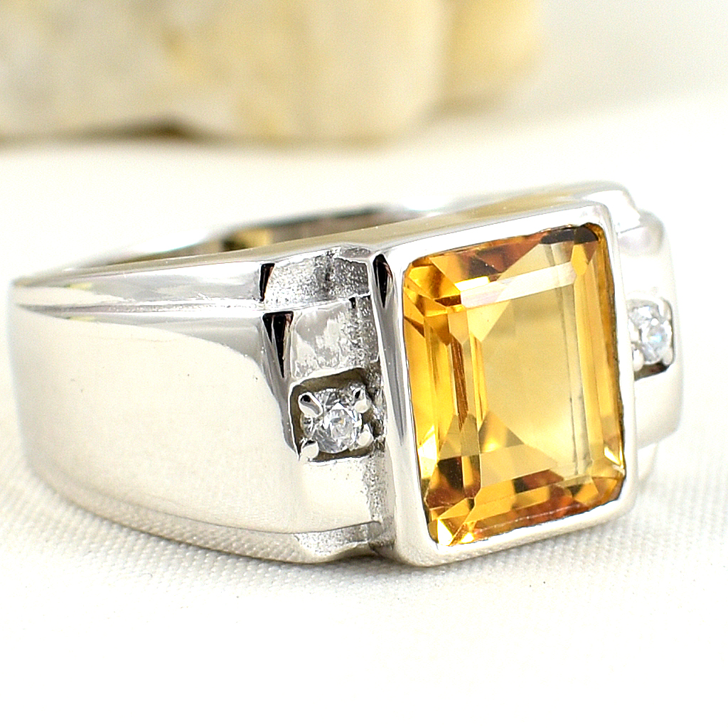 แหวนเงินแท้ราคาถูกชุบทองคำขาว ซิทรินแท้ 3.18 กะรัต เพชรCZ 0.06 กะรัต งานประณีตสวยงาม สั่งผลิตค่ะ