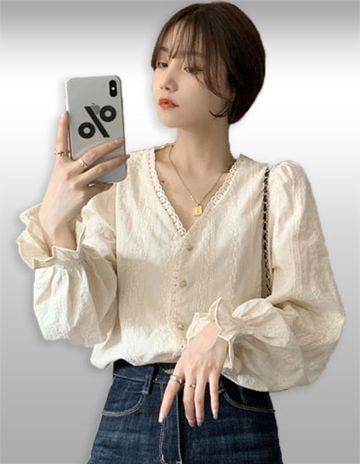 เสื้อแฟชั่นลายฉลุสวยหวานสวยหวาน รหัส 2389