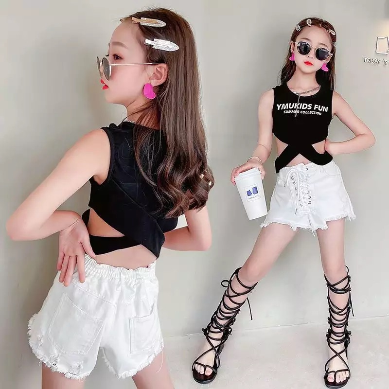 ชุดเต้น ชุดแดนซ์ : เสื้อครอป HIPHOP แขนกุดไขว้+กางเกงขาสั้น