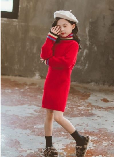 ชุดเดรสไหมพรมแขนยาว สีดำ