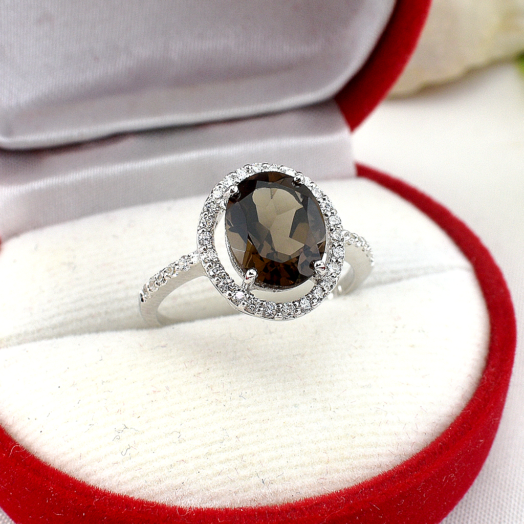 แหวนเงินแท้ราคาถูกชุบทองคำขาว พลอยแท้สโมกกี้ควอทซ์ 2.45 กะรัต เพชรCZ 0.38 กะรัต งานประณีตสวยงาม สั่งผลิตค่ะ