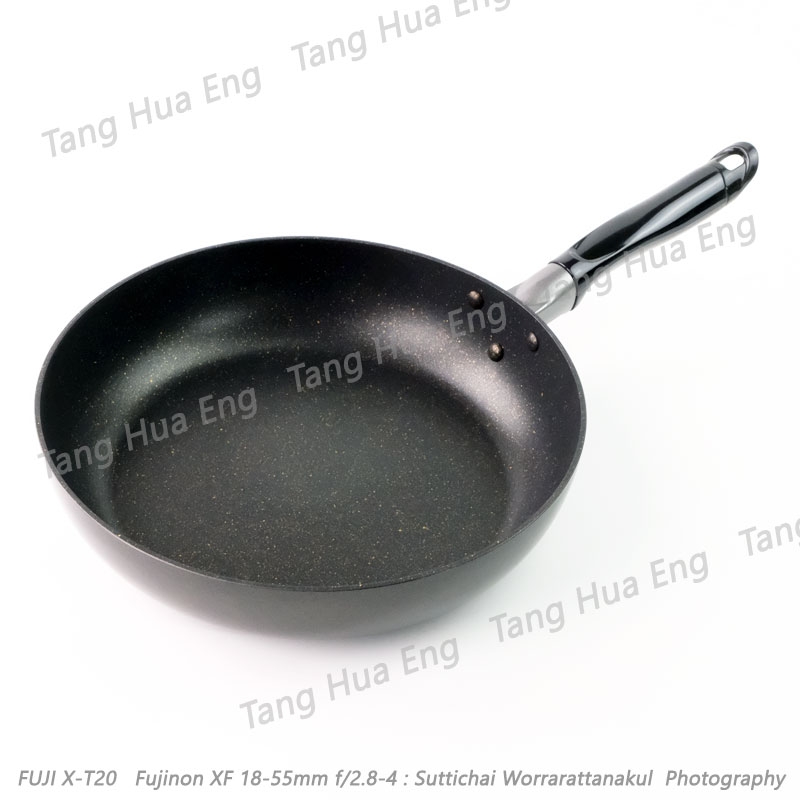 ZEBRA กระทะนอนสติ๊กเคลือบเทฟล่อนลายหินอ่อน Chef Plus IH 28 ซม. ( Marble ) ตราหัวม้าลาย