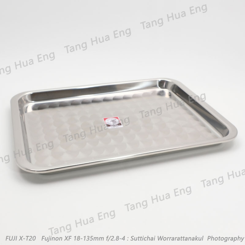 ถาดเหลี่ยม 18 นิ้วตราหัวม้าลาย