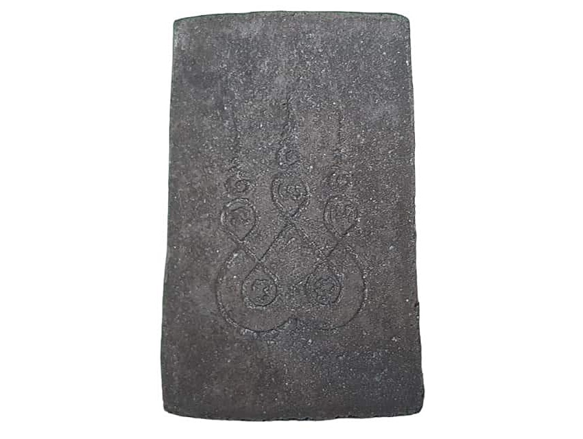 สมเด็จแร่เหล็กน้ำพี้ วัดห้วยเลิศ จ.อุตรดิตถ์