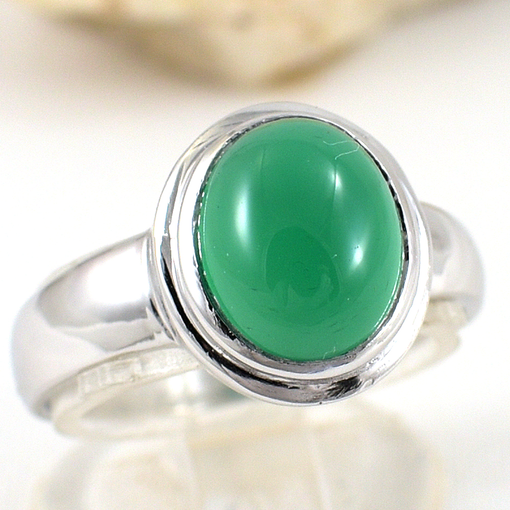 แหวนเงินแท้ราคาถูกชุบทองคำขาว พลอยแท้กรีนอะเกท 2.25 กะรัต งานประณีตสวยงาม สั่งผลิตค่ะ