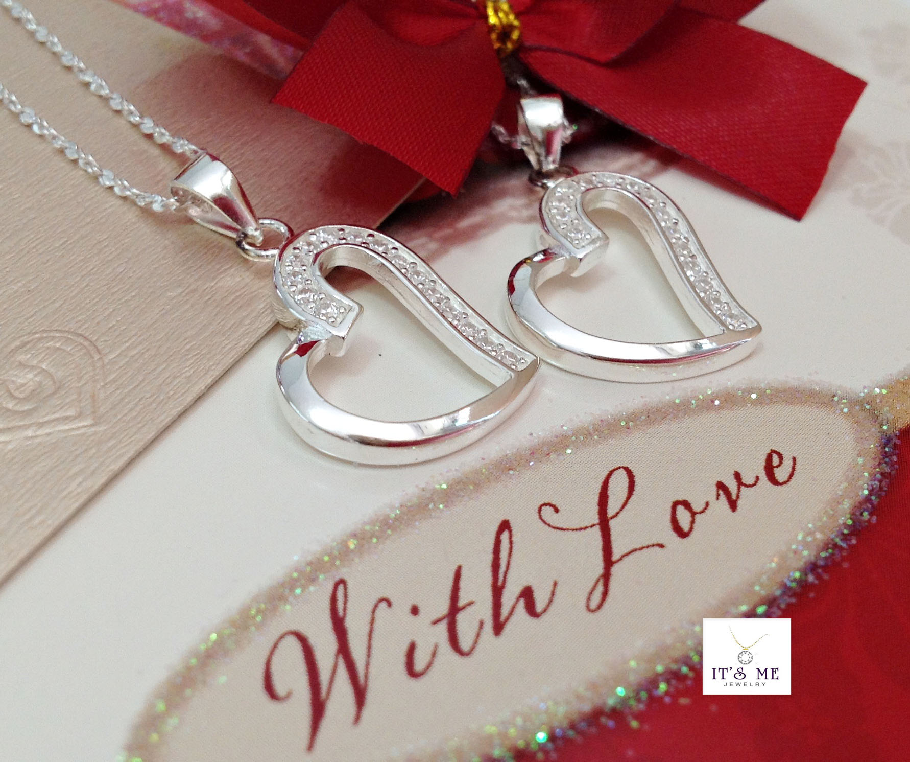 Valentine's Love จี้เงินแท้ หัวใจเฉียงประดับเพชร cz