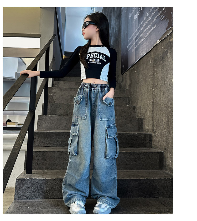 ชุดเต้น Coverdance เสื้อครอป แมว พร้อมปลอกแขน / กางเกงยีนส์คาร์โก้