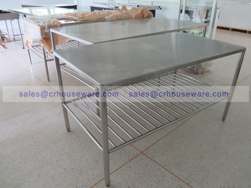 โต๊ะสเตนเลสสี่เหลี่ยม รหัส 002-UCN-1022,โต๊ะปฎิบัติการสเตนเลสส่งมหาวิทยาลัย 80*150 ซม