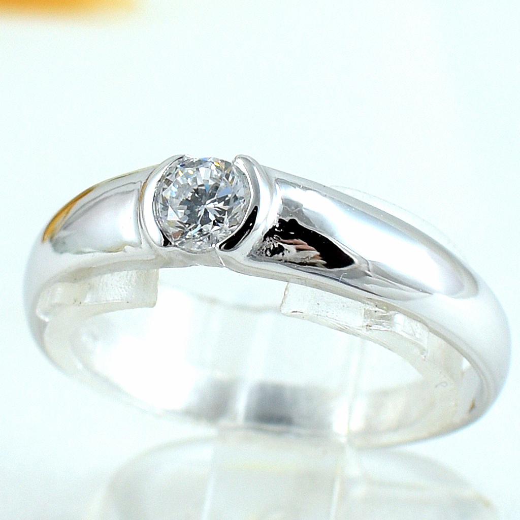 แหวนเงินแท้ราคาถูกชุบทองคำขาว เพชรCZแท้ 0.25 กะรัต งานประณีตสวยงาม สั่งผลิตค่ะ