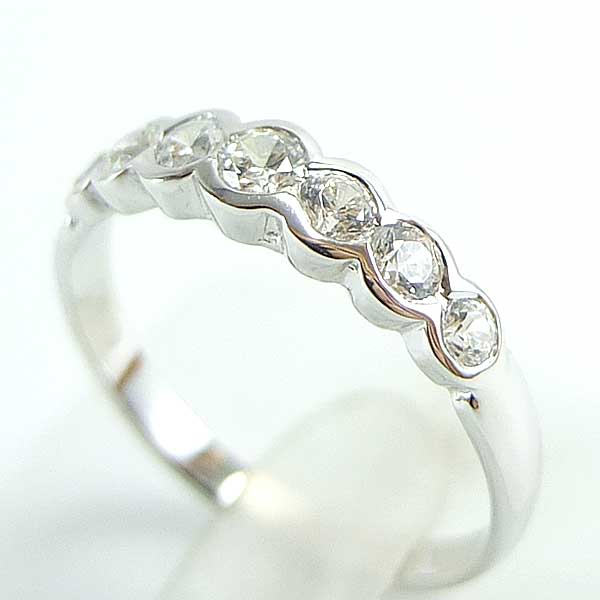 แหวนเงินแท้ราคาถูกชุบทองคำขาว เพชรCZแท้ 0.36 กะรัต งานประณีตสวยงาม สั่งผลิตค่ะ