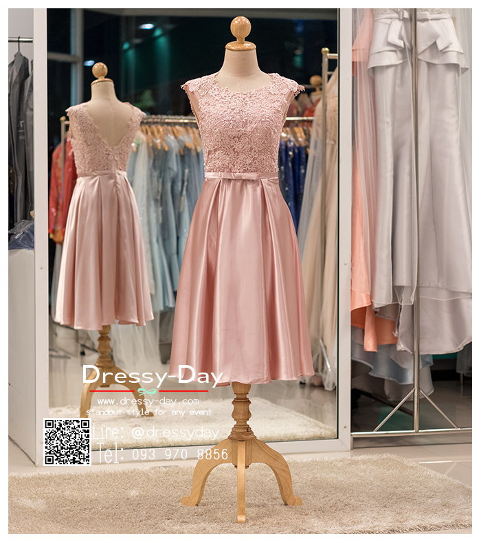 รหัส ชุดราตรี : PFS050 ชุดราตรีสั้น เดรสออกงานประดับโบว์ช่วงเอว ชุดไปงานแต่งงาน ชุดแซก สีชมพู สวยด้วยลูกไม้ด้านบนและเรียบหรูด้วยผ้าซาติน