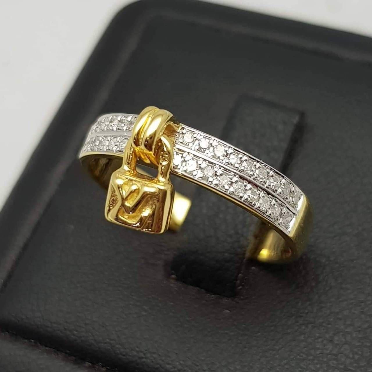 พร้อมส่งและสั่งผลิตแหวนเพชรกุหลาบกุญแจLV แหวนแต่งงาน แหวนหมั้น ใส่เที่ยว ออกงาน แหวนทองคำ 9K เพชรแท้ 0.18 กะรัต 36 เม็ด ราคาถูกมาก ส่งฟรี
