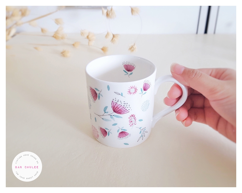 Bone China Mug - Blooming Spring Flowers แก้วโบน ไชน่า ลายดอกไม้