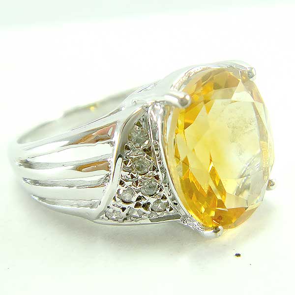 แหวนเงินแท้ราคาถูกชุบทองคำขาว ซิทรินแท้ 6.50 กะรัต เพชรCZ 0.14 กะรัต งานประณีตสวยงาม สั่งผลิตค่ะ