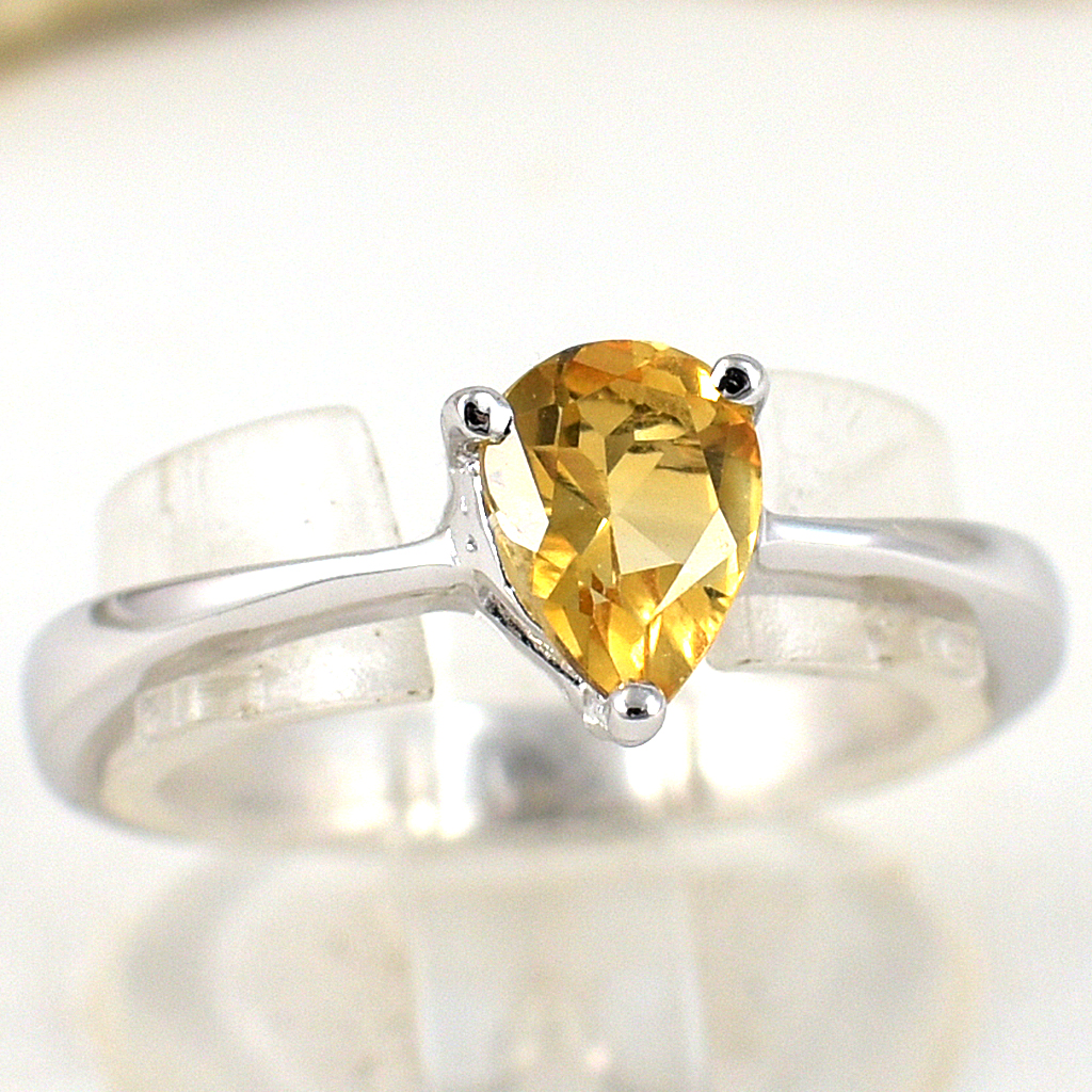 แหวนเงินแท้ราคาถูกชุบทองคำขาว ซิทรินแท้ 0.80 กะรัต งานประณีตสวยงาม สั่งผลิตค่ะ