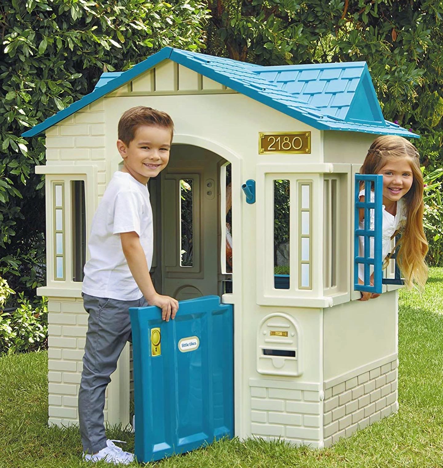 บ้าน Little Tikes Cape Cottage Playhouse in blue