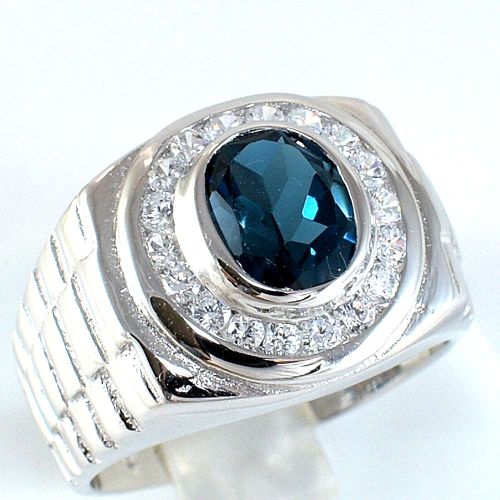 แหวนเงินแท้ราคาถูกชุบทองคำขาว ลอนดอนบลูโทปาซแท้ 2.25 กะรัต เพชรCZ 0.54 กะรัต งานประณีตสวยงาม สั่งผลิตค่ะ