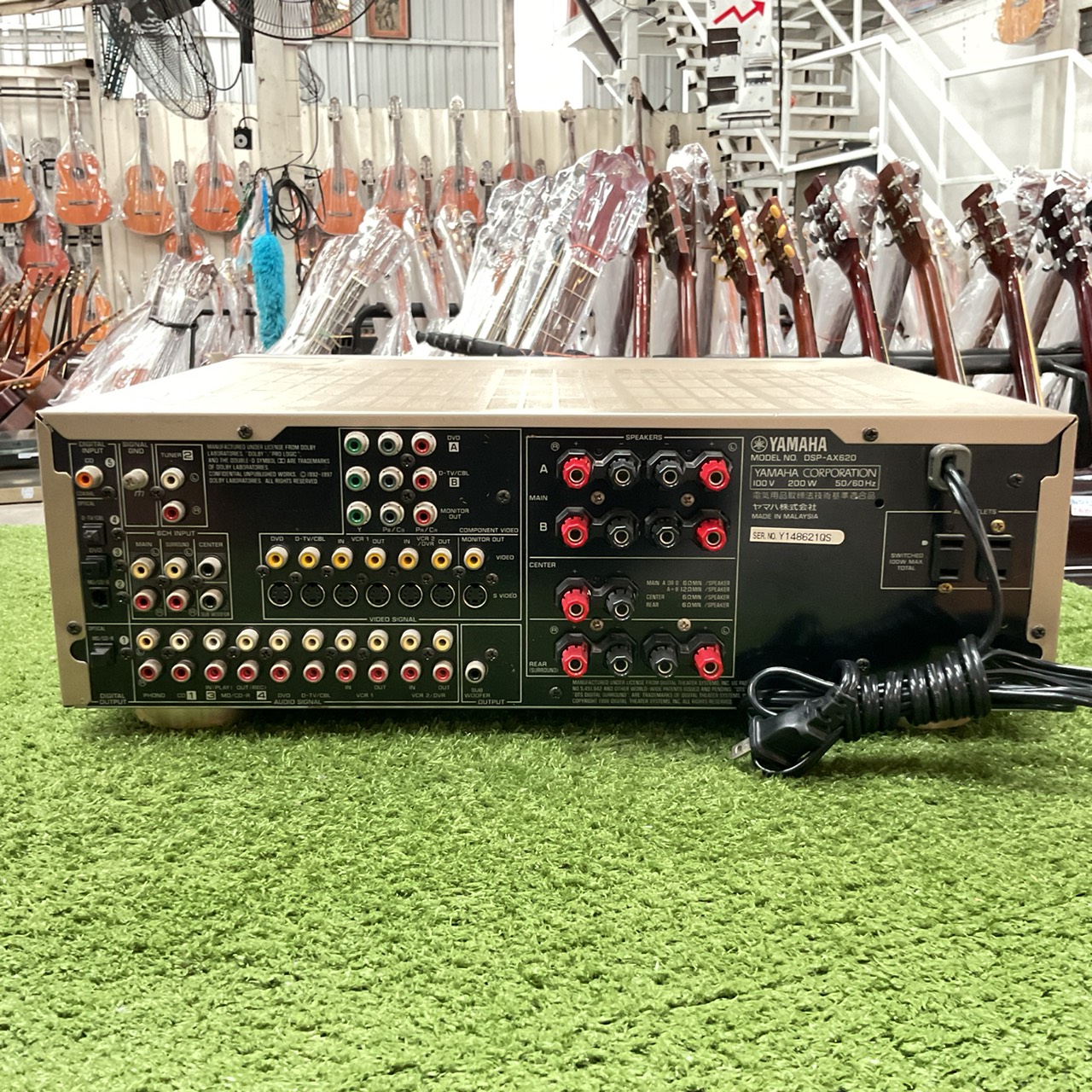 เครื่องขยายเสียง YAMAHA : DSP-AX620