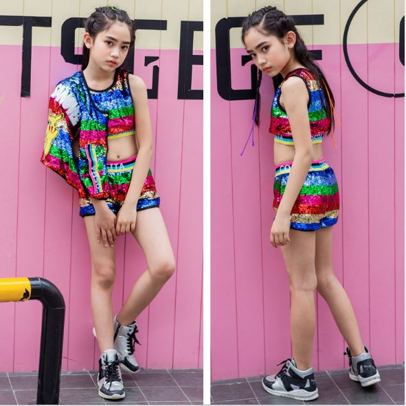 ชุดเต้น ชุดการแสดง เซ็ตแขนกุด ปักเลื่อม ลายตุ๊กตา สีรุ้ง