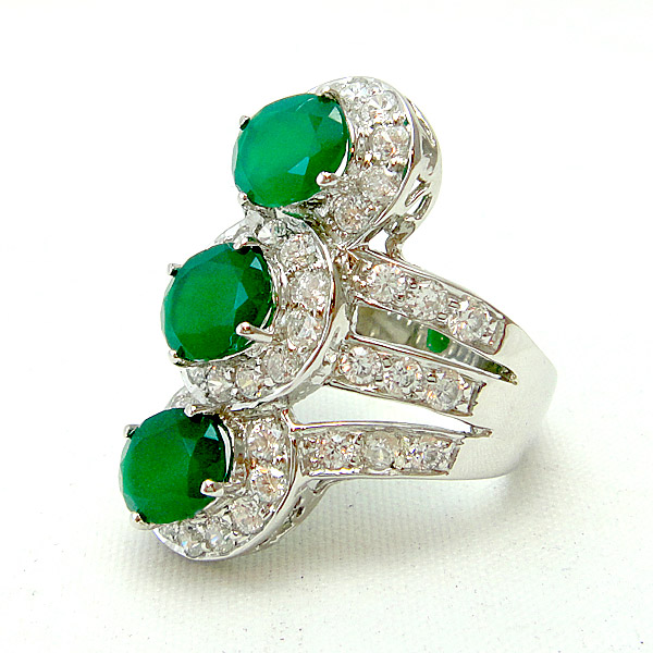 แหวนเงินแท้ราคาถูกชุบทองคำขาว พลอยแท้กรีนอะเกท 1.20 กะรัต เพชรCZ 1.44 กะรัต งานประณีตสวยงาม สั่งผลิตค่ะ