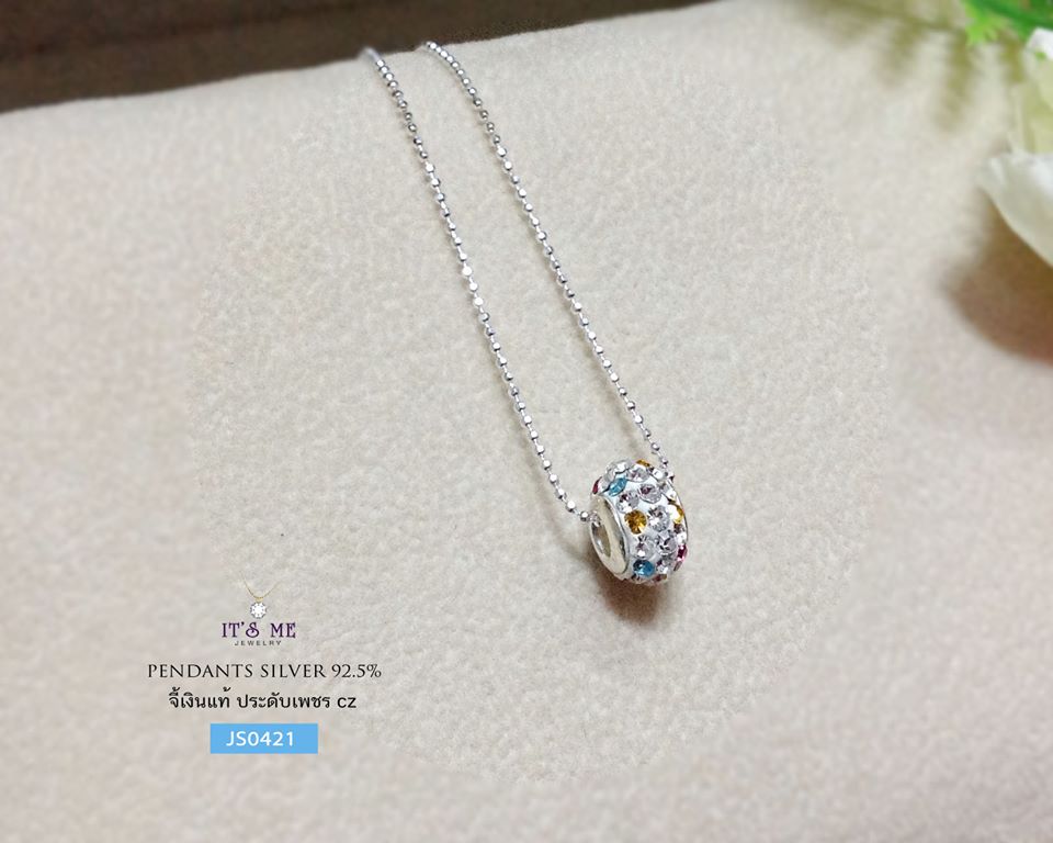 จี้เงินแท้92.5% ประดับเพชร cz งานชิ้นเล็กๆ น่ารักๆ ค่ะ เล่นแสงได้ดีมากๆ จ้า