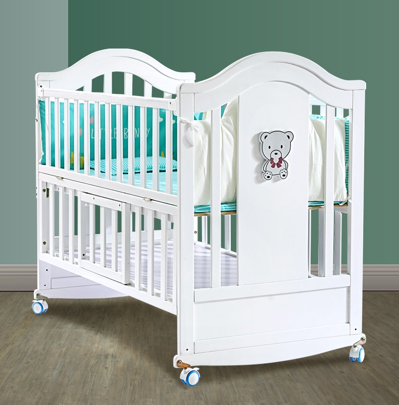 เตียงนอนไม้สำหรับเด็ก White Premium Crown TP21061 (WD17)