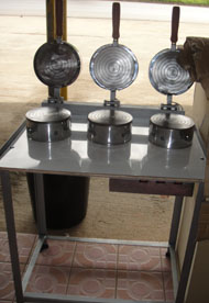 พิมพ์ทองม้วนไฟฟ้า 3 หัว 016-SM-O3 Tong Muan Mold Electric 3 head. 016-SM-O3 ขนมไทย