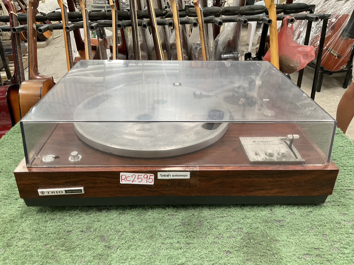 เครื่องเล่นแผ่นเสียง TRIO : KP-F515