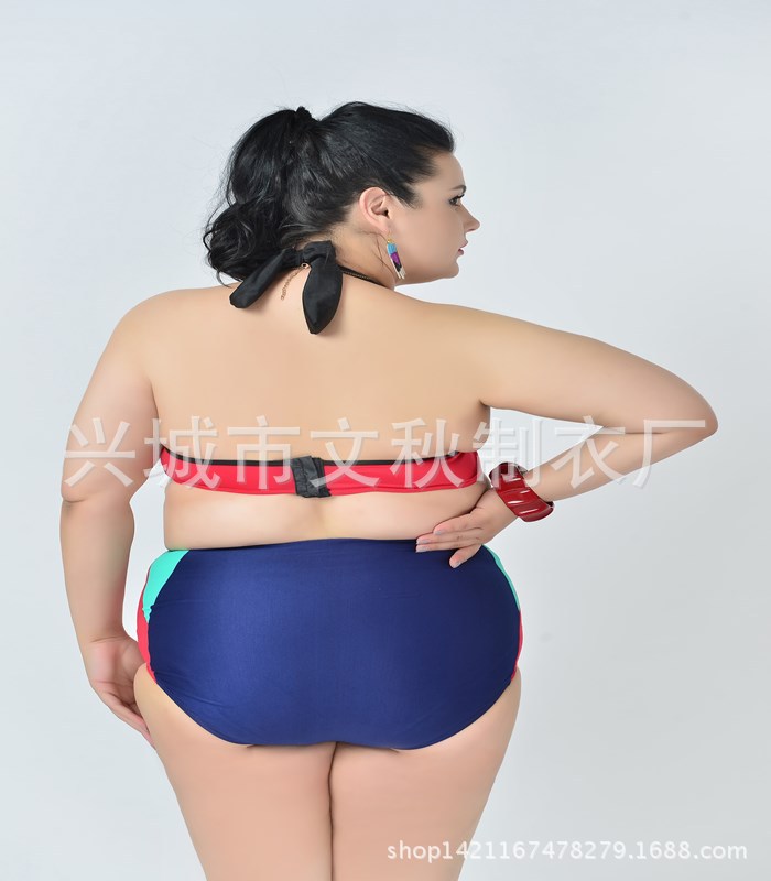 ชุดว่ายน้ำคนอ้วน สีน้ำเงิน รอบอก 40- 44 คัพ cขึ้นไป รอบเอว 32-36 สะโพก 34-44 นิ้วค่ะ ผ้าดี งานสวยมากค่ะ