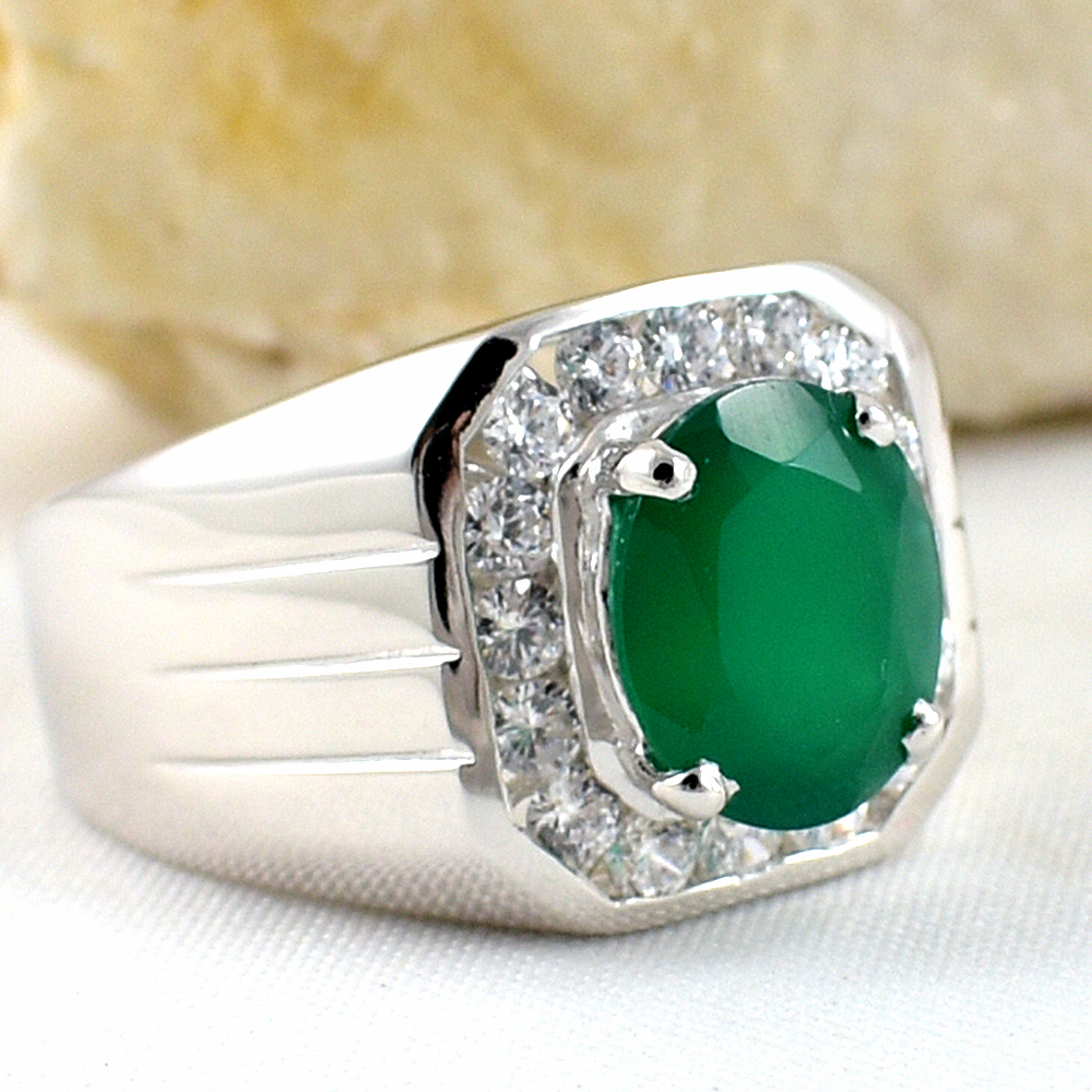 แหวนเงินแท้ราคาถูกชุบทองคำขาว พลอยแท้กรีนอะเกท 2.25 กะรัต เพชรCZ 0.64 กะรัต งานประณีตสวยงาม สั่งผลิตค่ะ