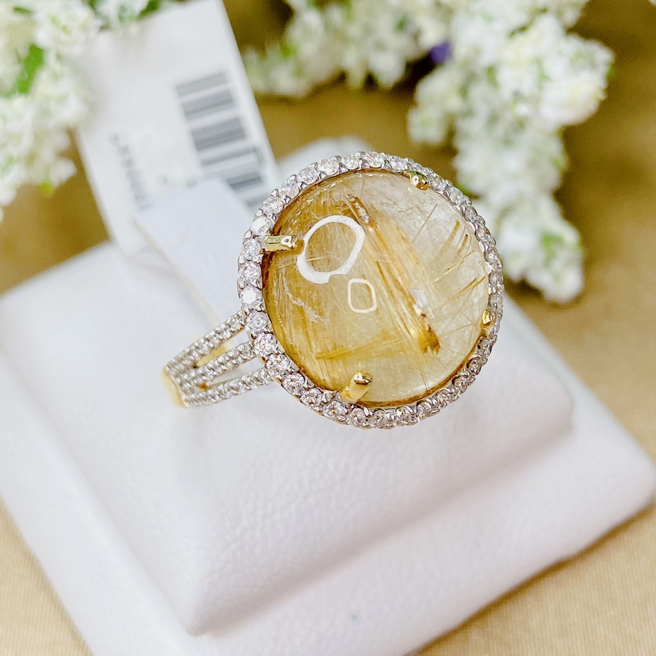 ไหมทองทรงกลม ล้อมเพชรน้ำ 100 “Natural Rutilated Quartz” ไหมทอง cutting เป็นหลังเบี้ย ไหมแน่น ไหมธรรมชาติ เส้นชัดเจน