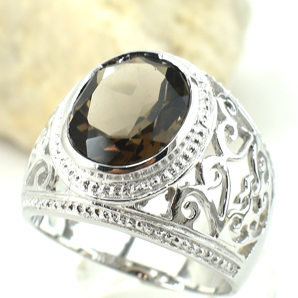 แหวนเงินแท้ราคาถูกชุบทองคำขาว พลอยแท้สโมกกี้ควอทซ์ 4.35 กะรัต งานประณีตสวยงาม สั่งผลิตค่ะ