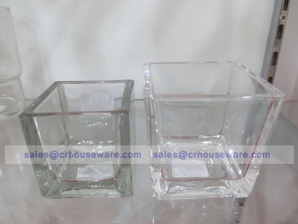 SQUARE 5*5*5 cm. - แจกันแก้ว แฮนด์เมด ทรงเหลี่ยม เนื้อใส ขนาด 5 ซม. JJG-SQ5