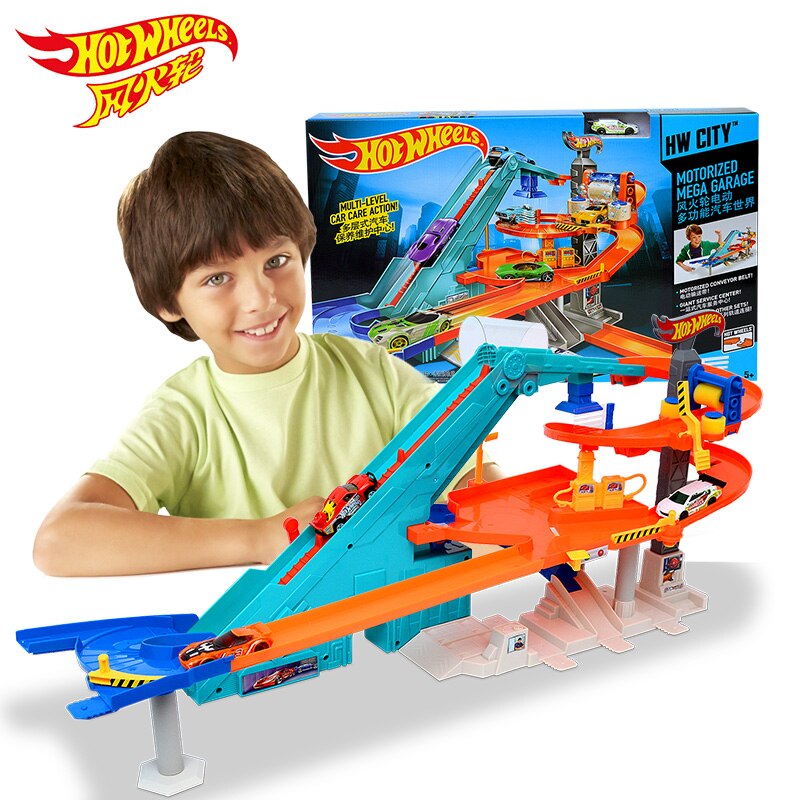 Hot Wheels® Motorized Mega Garage
