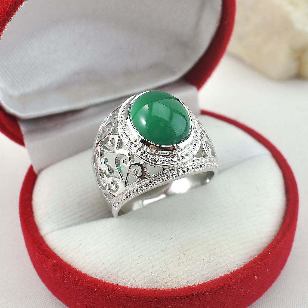 แหวนเงินแท้ราคาถูกชุบทองคำขาว พลอยแท้กรีนอะเกท 4.65 กะรัต งานประณีตสวยงาม สั่งผลิตค่ะ