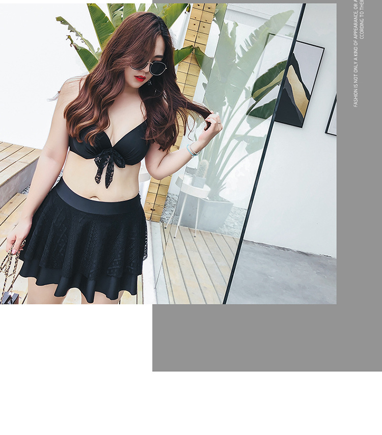 ชุดว่ายน้ำคนอ้วน 4xl เซต 3 ชิ้น บรารอบอก 36-42กระโปรงรอบเอว 34-38 สะโพก 40-44 ยาว 13 นิ้ว เสื้อคลุมต้วนอก รอบอก 48 นิ้วค่ะ ผ้าดี งานสวย คุ้มมากๆค่ะ