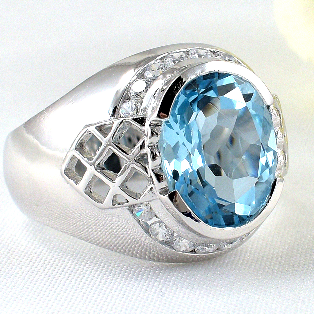 แหวนเงินแท้ราคาถูกชุบทองคำขาว สกายบลูโทปาซแท้ 5.75 กะรัต เพชรCZ 0.48 กะรัต งานประณีตสวยงาม สั่งผลิตค่ะ