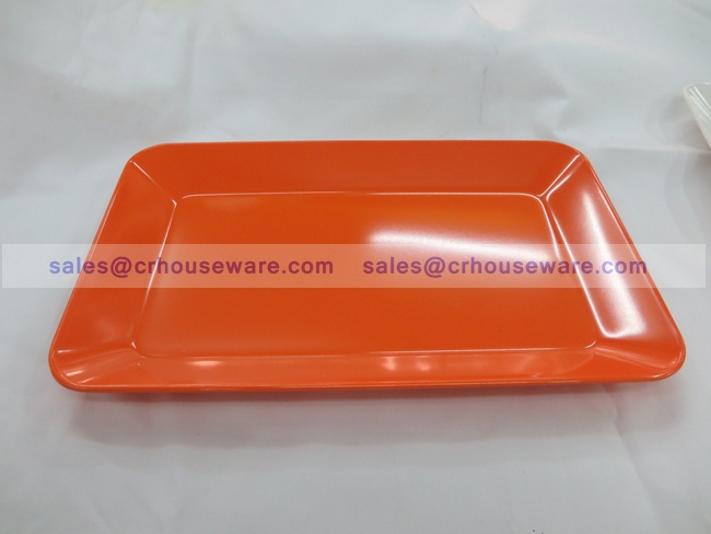 จานสีเหลี่ยม 7*11 นิ้ว P686-11