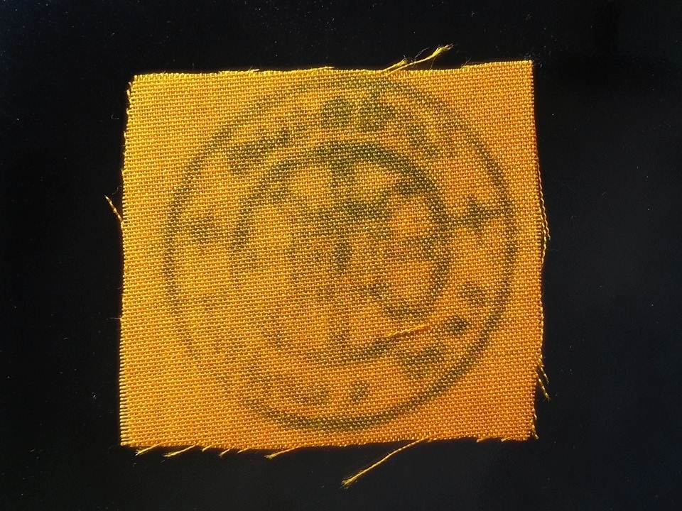 ผ้าจีวร หลวงพ่อพรหม วัดช่องแค จ.นครสวรรค์