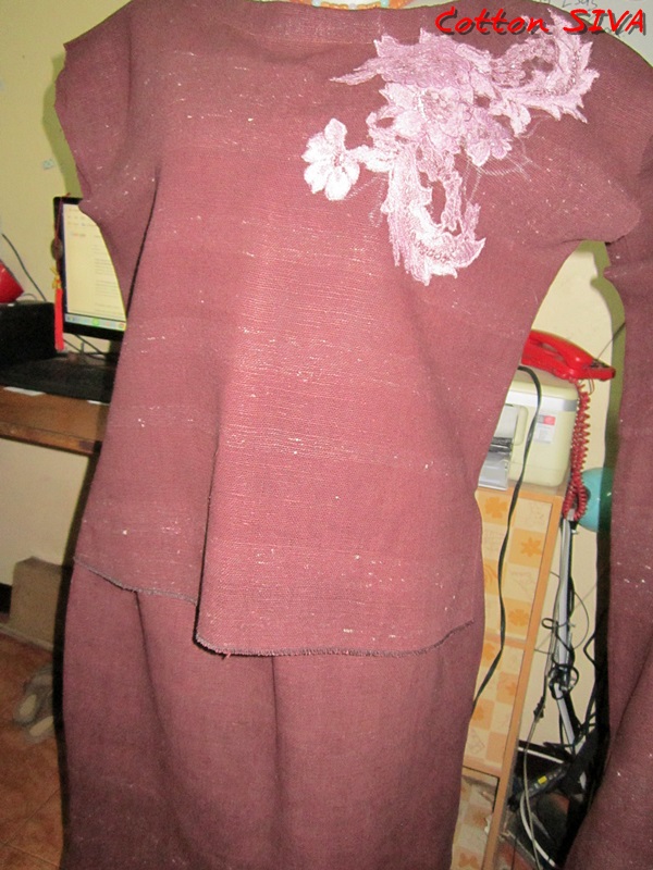 SIRIVAREE,SIVA Thai Cotton 100%, Polo shirt and hand embroidery By Cotton SIRIVAREE Top Thai Brand White, black ,blue ,the sugar L,XL