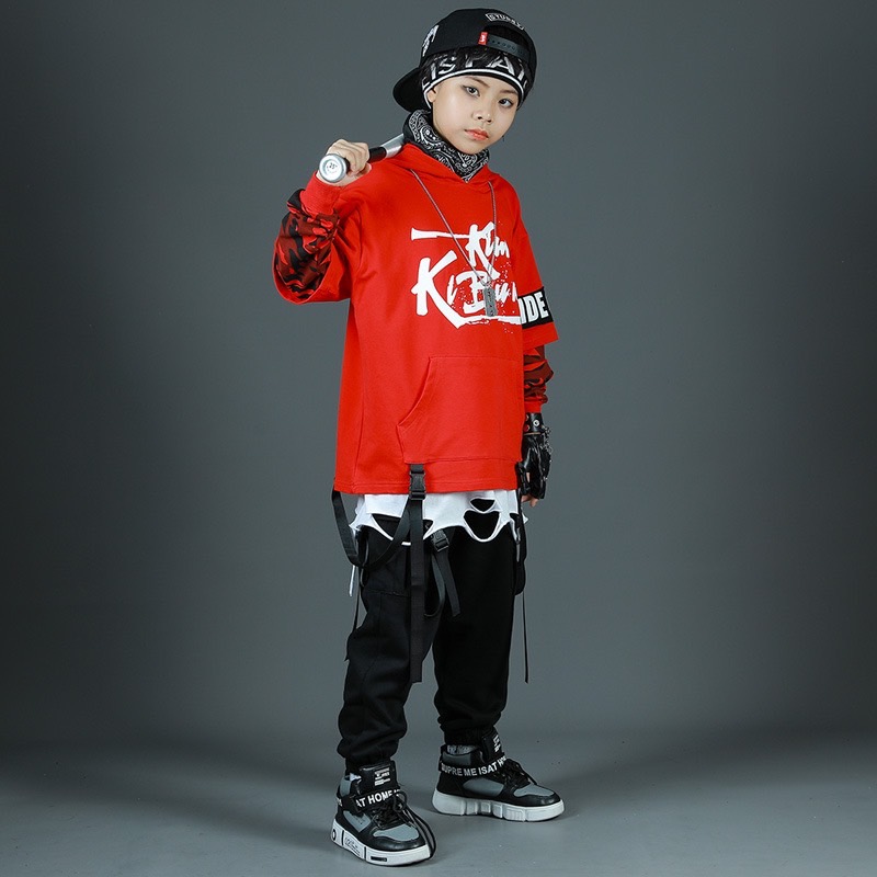 ชุดเต้น ชุดฮิปฮอป เสื้อสีแดง+กางเกงวอร์มสีขาว/ดำ อักษรจีน+ที่คาดหัว
