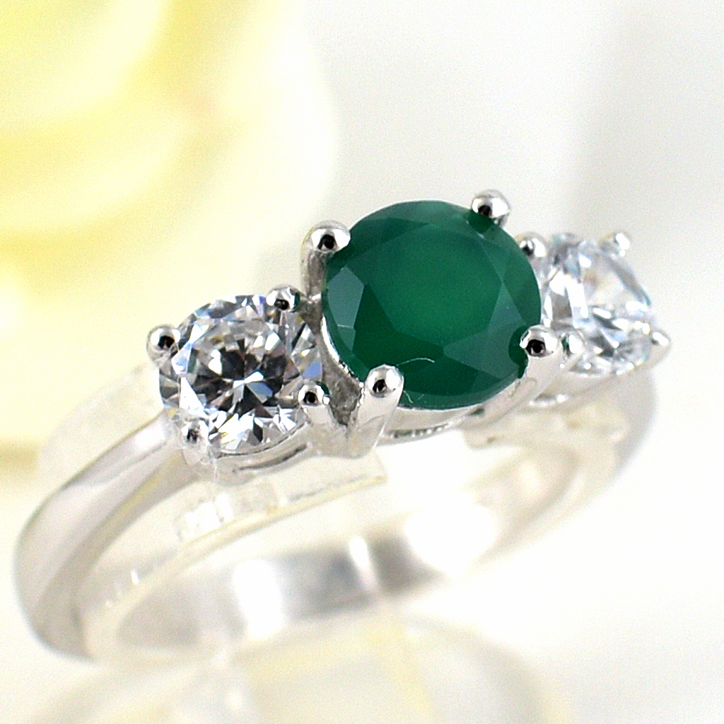 แหวนเงินแท้ราคาถูกชุบทองคำขาว พลอยแท้กรีนอะเกท 0.76 กะรัต เพชรCZ 0.50 กะรัต งานประณีตสวยงาม สั่งผลิตค่ะ