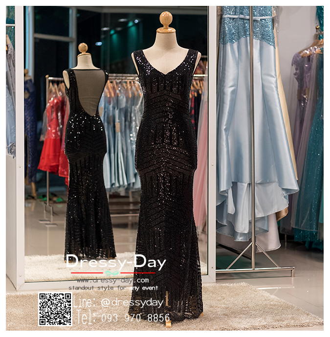 รหัส ชุดราตรี : PFL028 ชุดราตรียาว สีเงินดำ แขนกุด ซีทรูหลัง ผ้ากลิตเตอร์อย่างดี กระโปรงหางปลาเข้ารูป สวยหรูเซ็กซี่อลังสุดๆ ใส่ออกงานบายเนียร์ งานพรอม ไปงานแต่งงานกลางคืน งานเดินพรหมแดง งานกาล่าดินเนอร์ ถ่ายพรีเวดดิ้ง หรือเป็นชุดพิธีกร