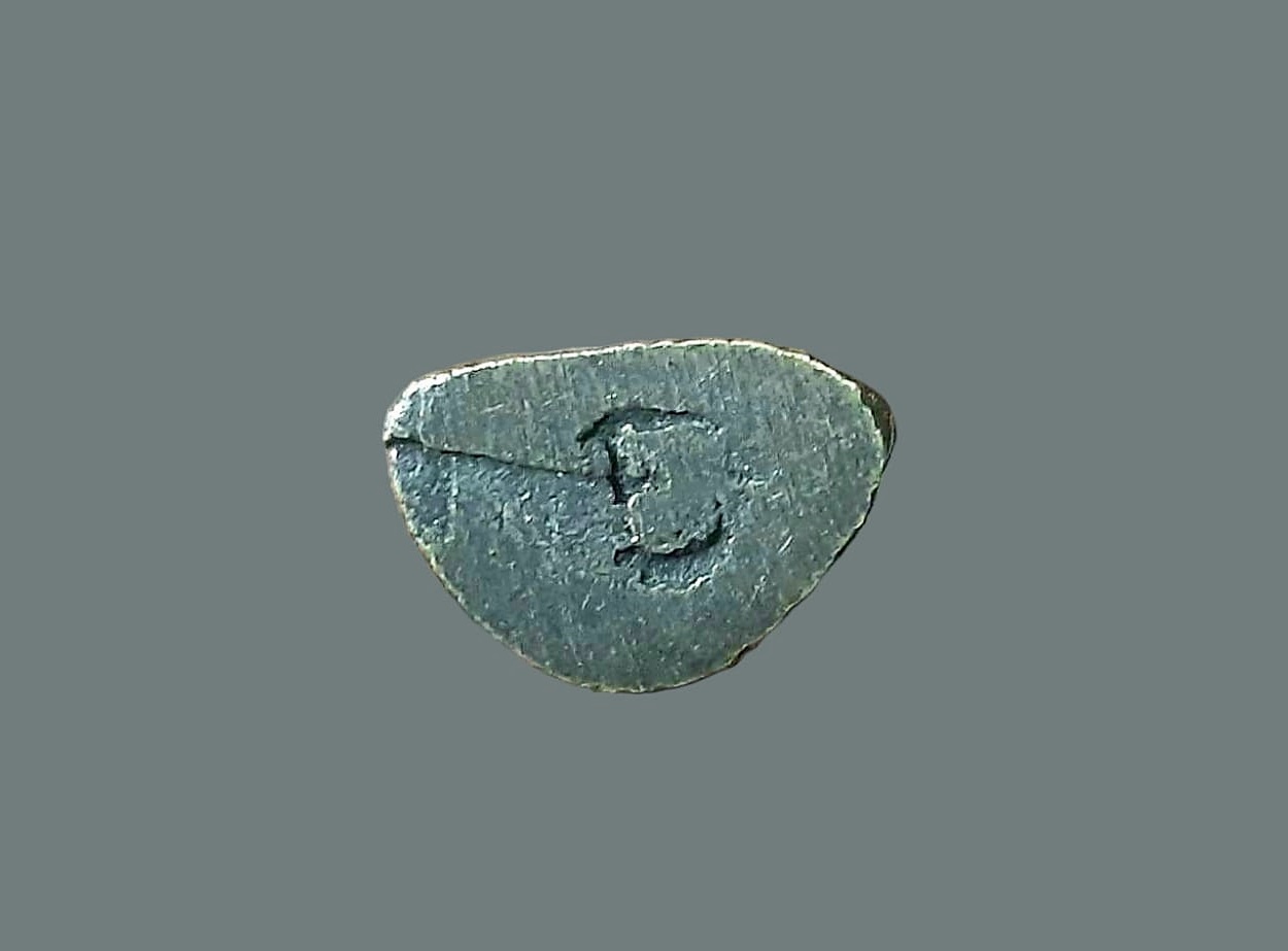 รูปเหมือนหล่อ ฐานวโร วัดกำแพงดิน พิจิตร เนื้อทองผสมรมดำ