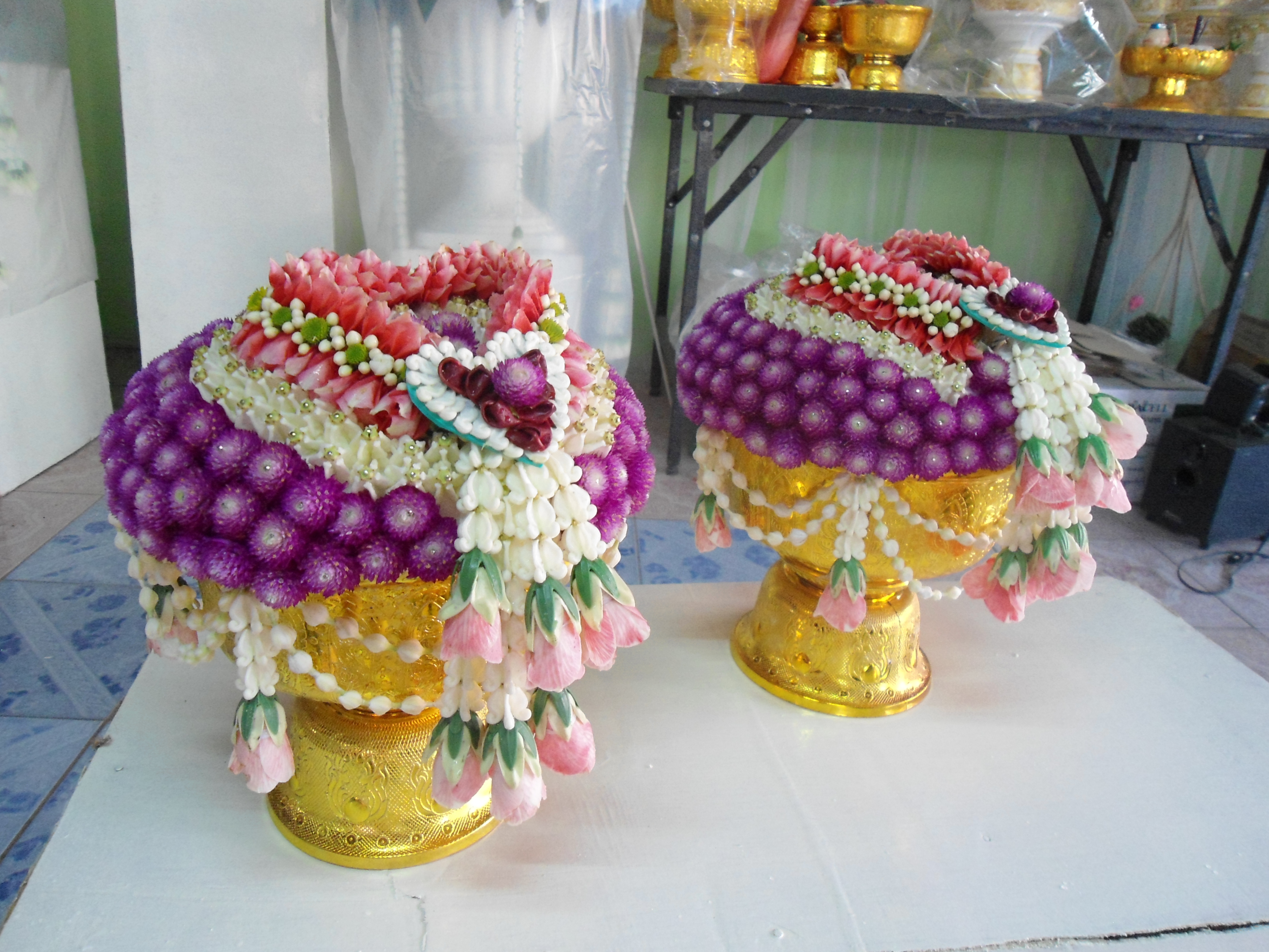 พานหลั่งน้ำสังข์ 4มีค60 (ส่งงาน ข้างที่ว่าการอำเภอบางปะอิน จ.อยุธยา)